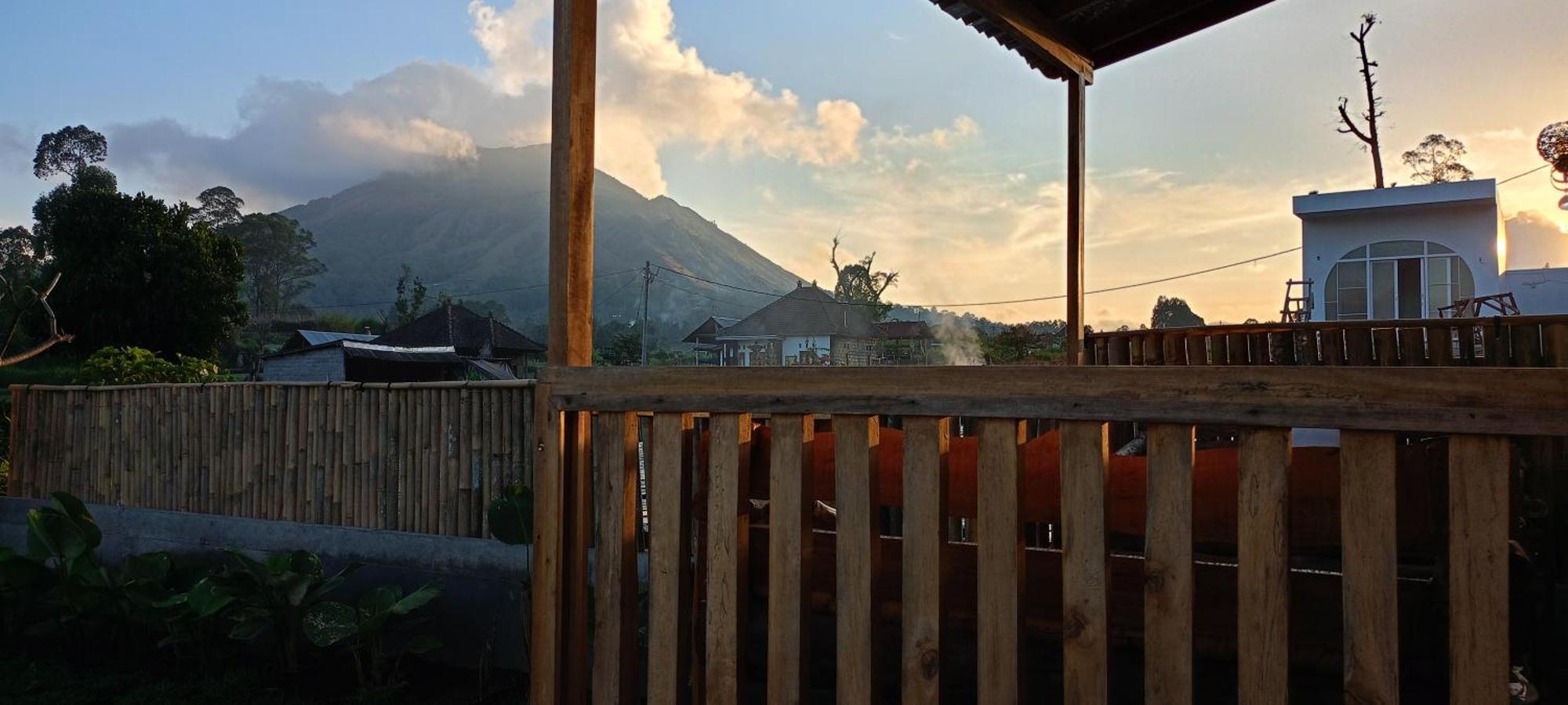 Batur Twin House Lodge