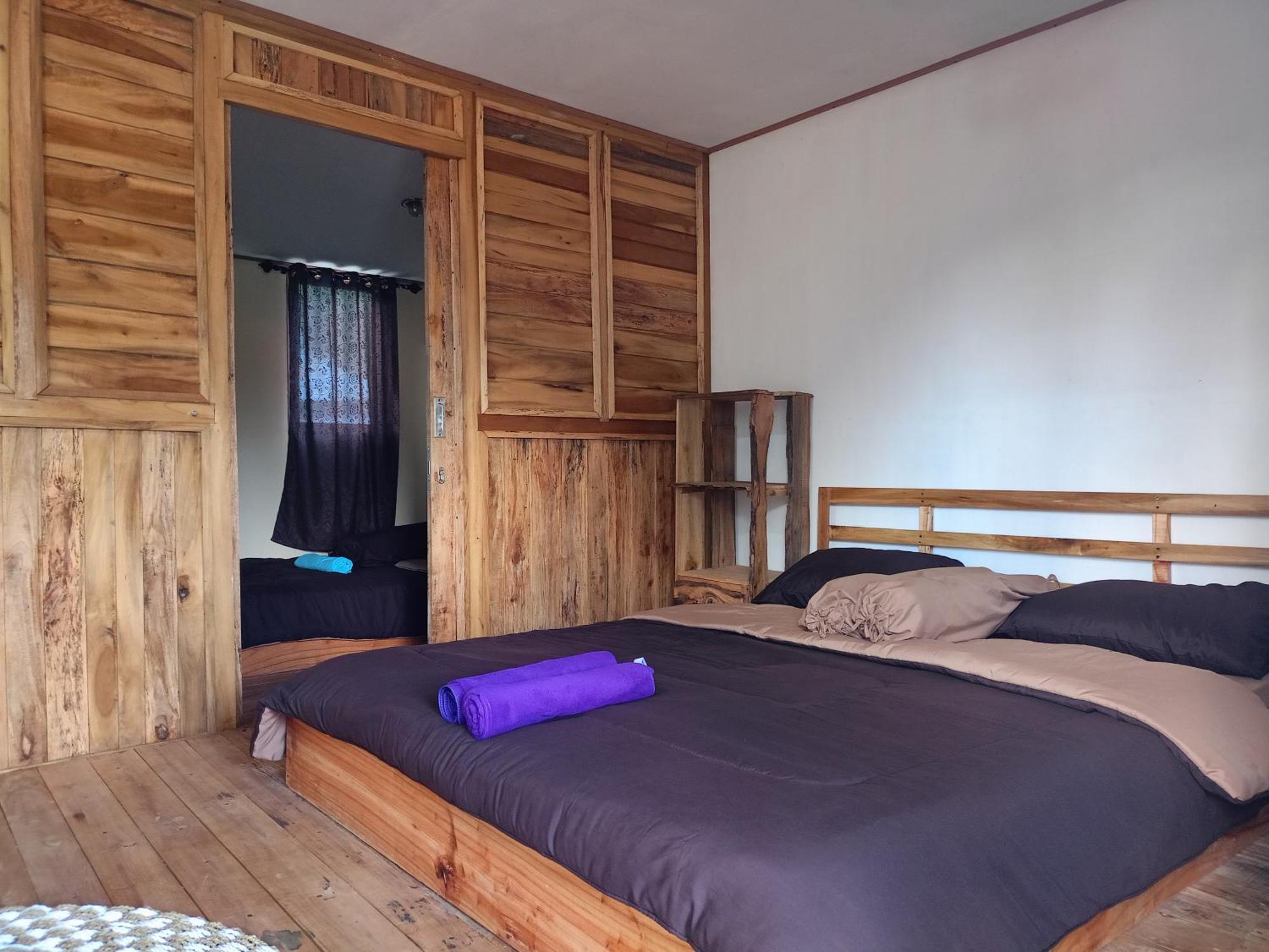 Batur Twin House Lodge *